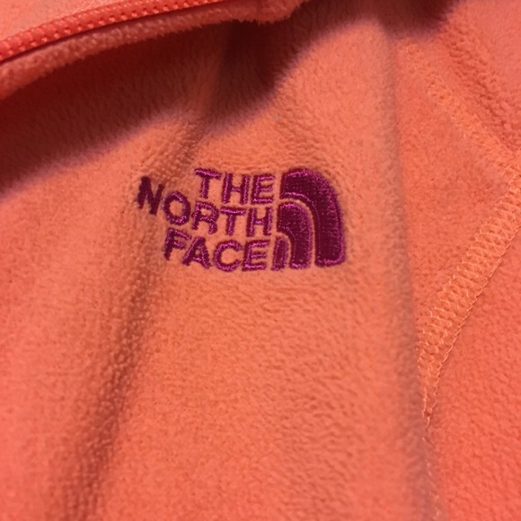 North face hoodie - Picture 2 of 2